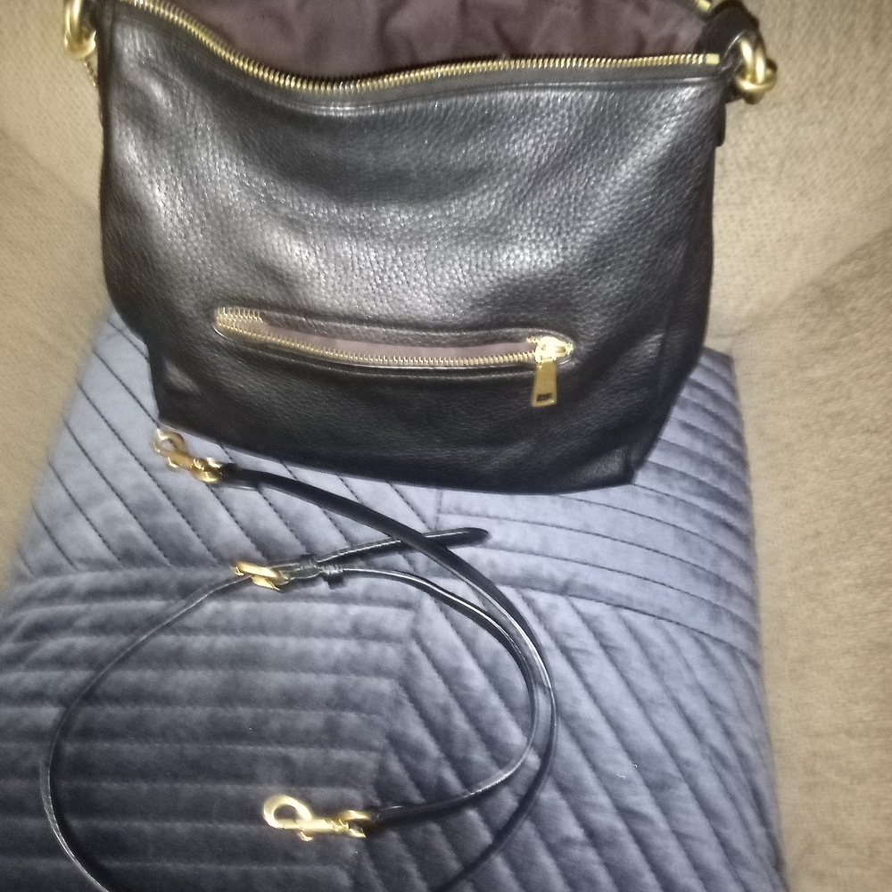 Coach Shay/93811 Black Leather Shoulder Bag with Gold Accents